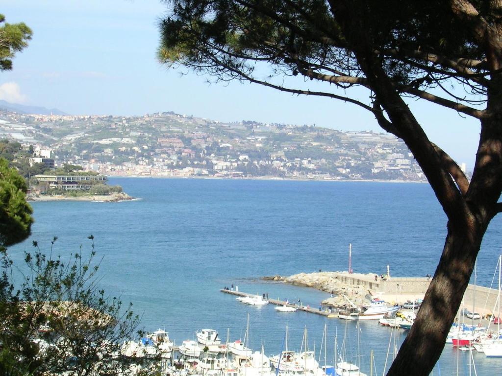 Hotel Duarte Bordighera Εξωτερικό φωτογραφία